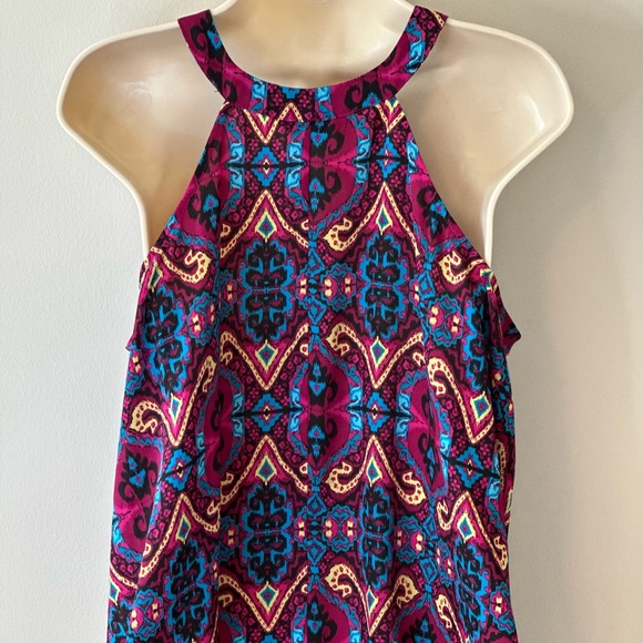 Women’s Racerback Top💁🏽‍♀️ - Picture 2 of 3